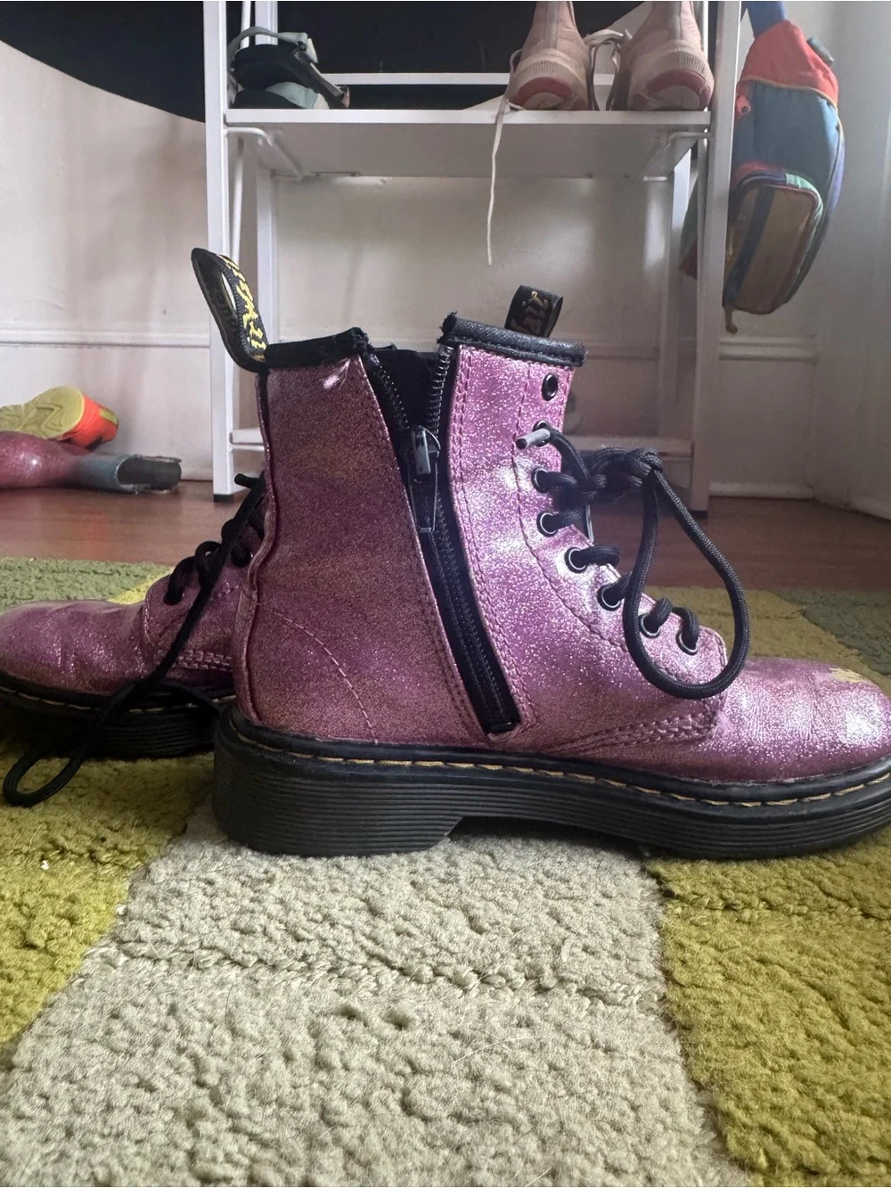 Dr. Martens paint pink note